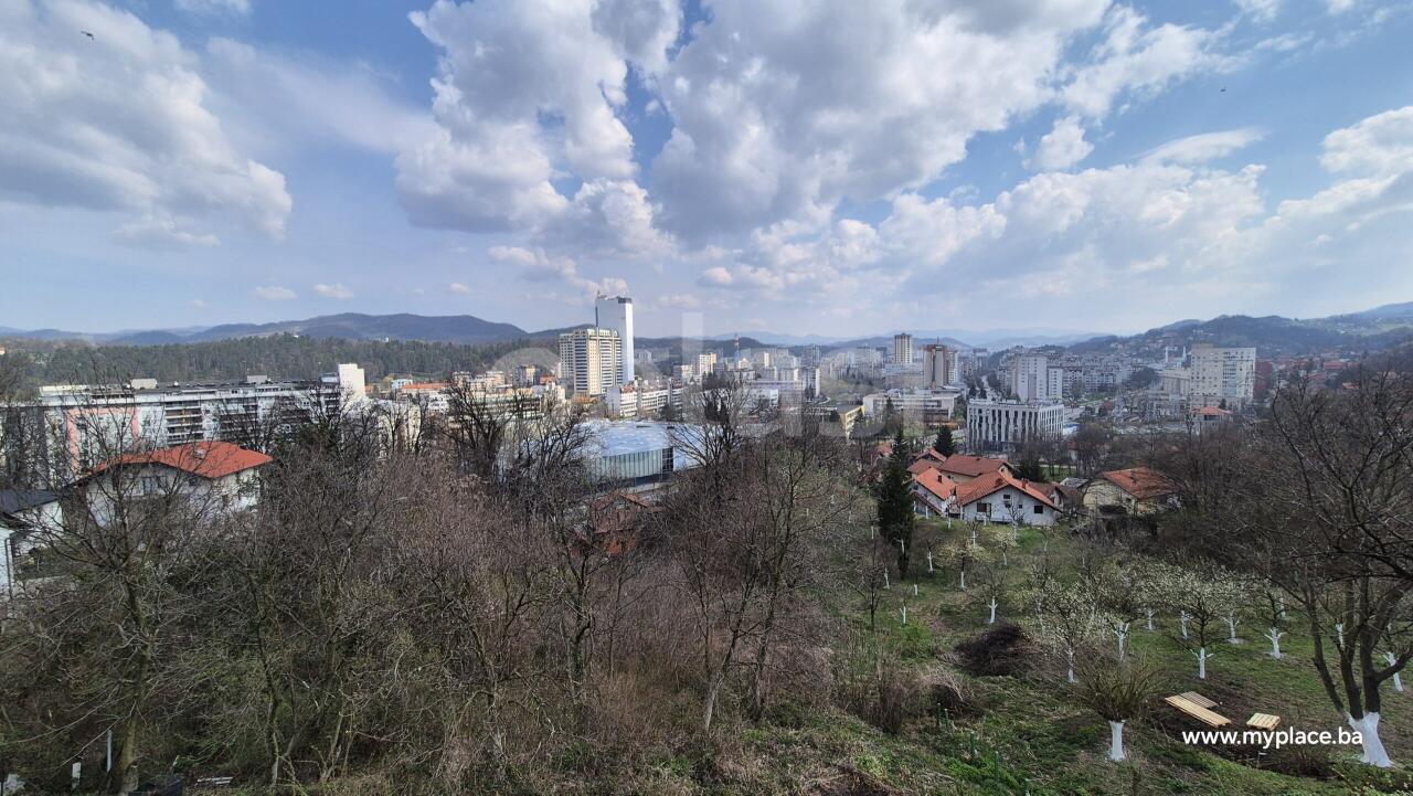 f06c90b5f675.jpg