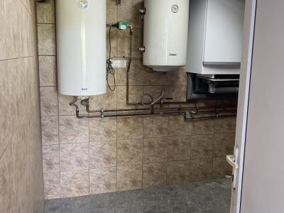 4efd3735e422.jpg