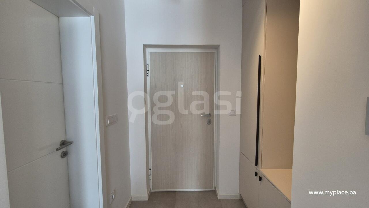 cce8ea980031.jpg