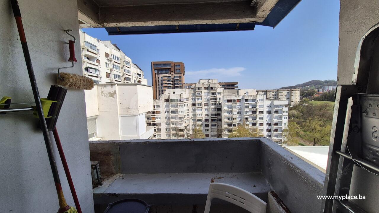 2053e642048c.jpg