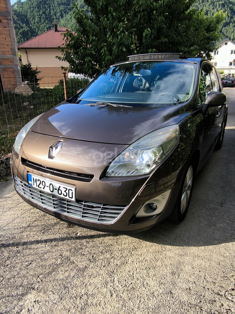 3089fce6aff4.jpg
