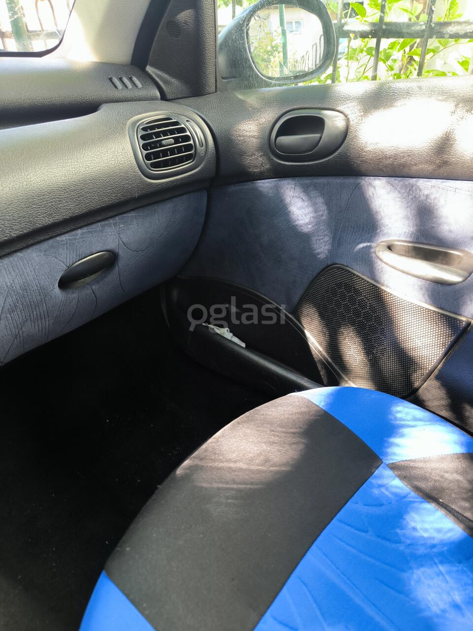 e3b484af2881.jpg
