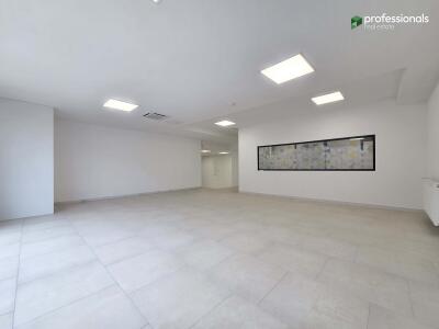 3117aa5d096a.jpg