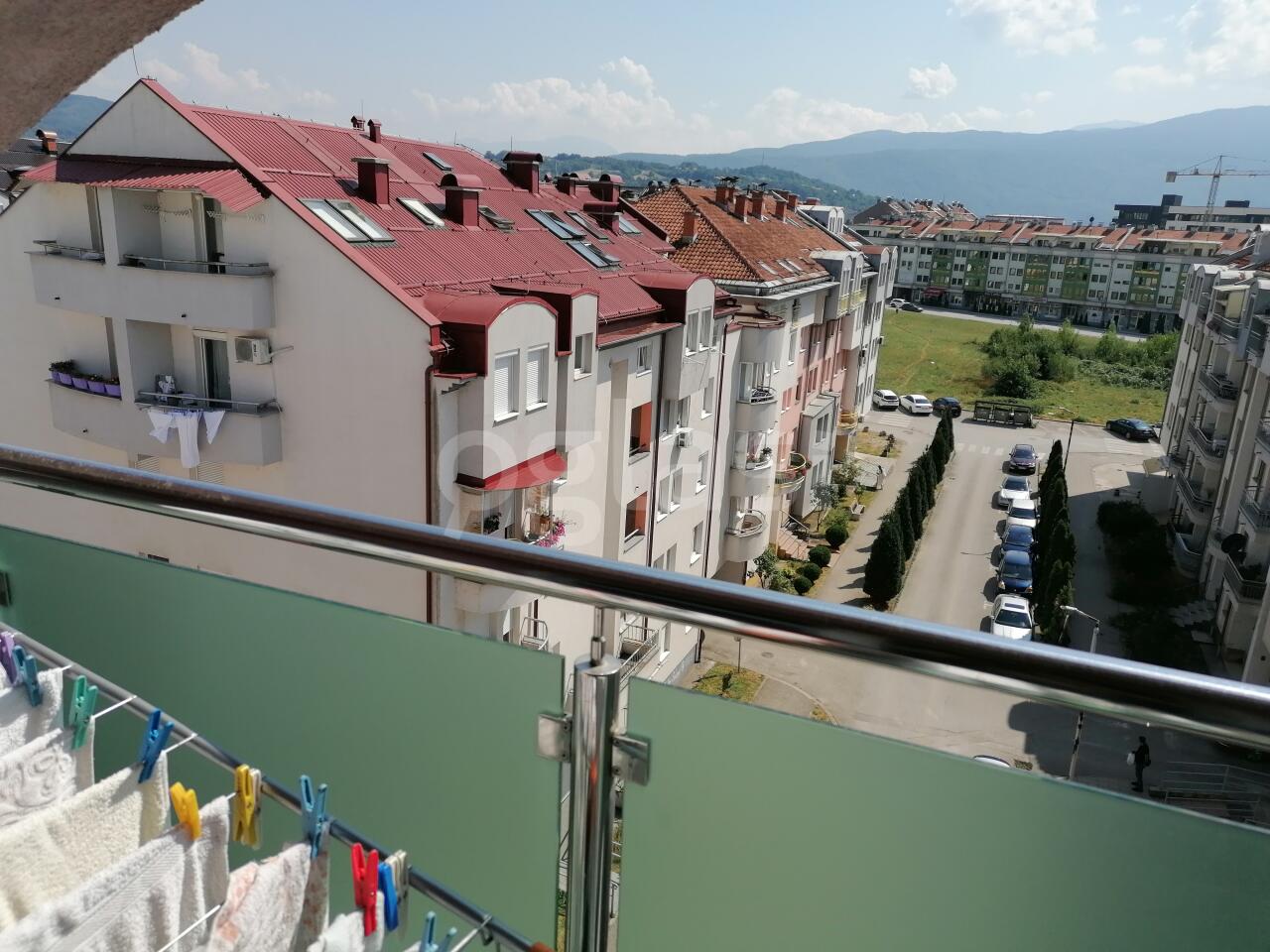 09cbf4564244.jpg