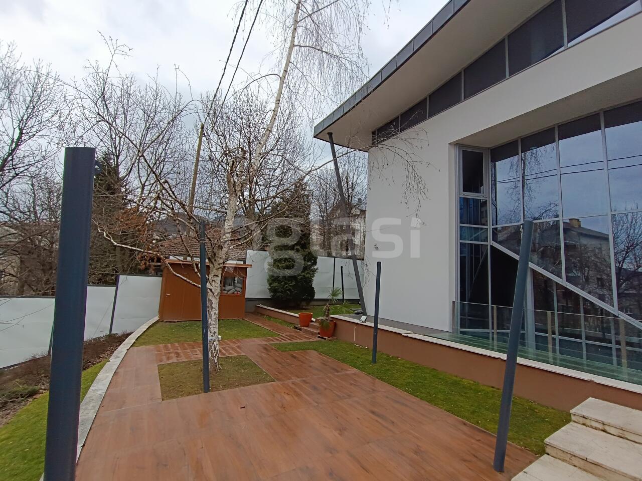acc3d86f6317.jpg