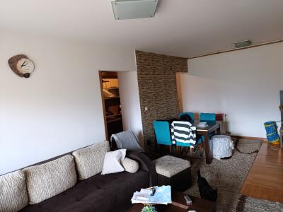 b825432510c0.jpg