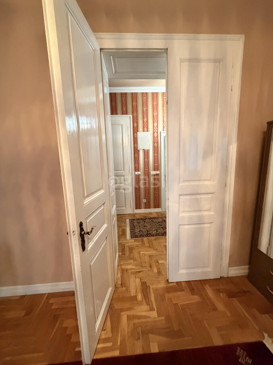 0782055644f8.jpg