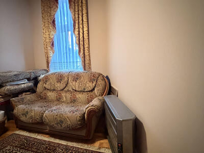 8625a2fde9a1.jpg