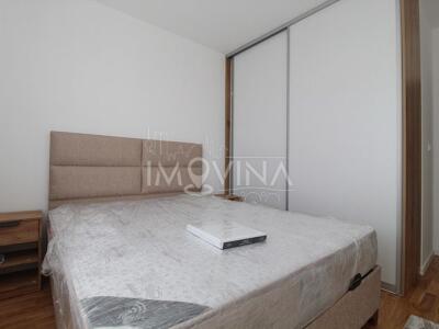 6ba2fd6e1171.jpg
