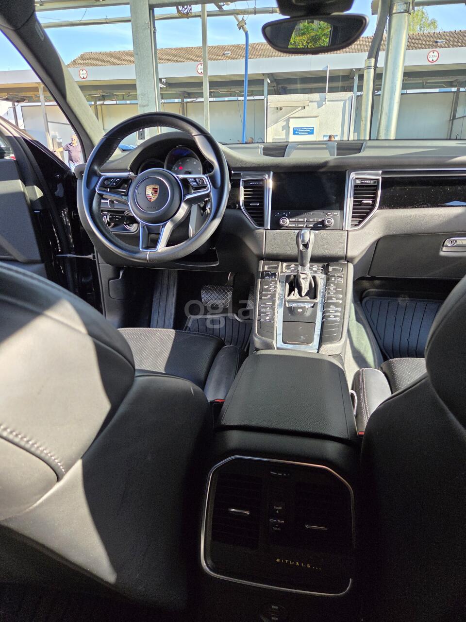 a9a258e645a4.jpg