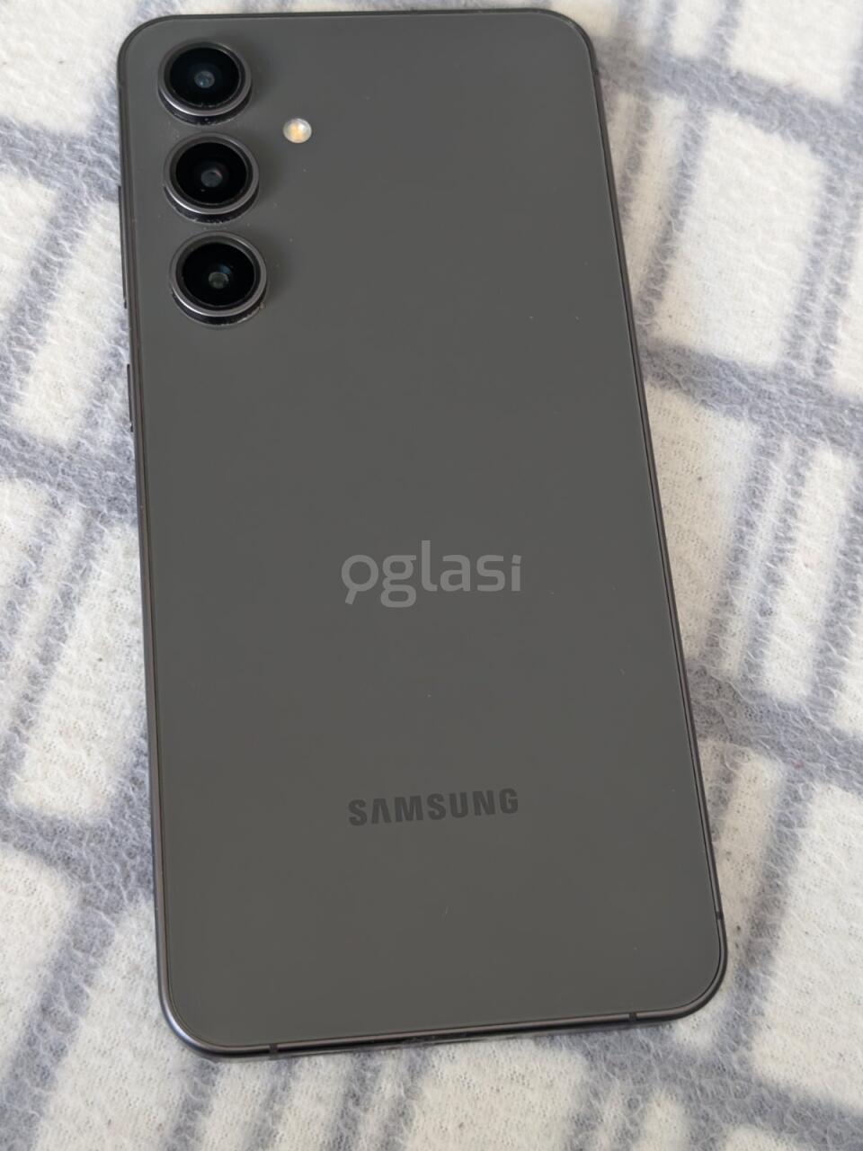 f968591e472a.jpg