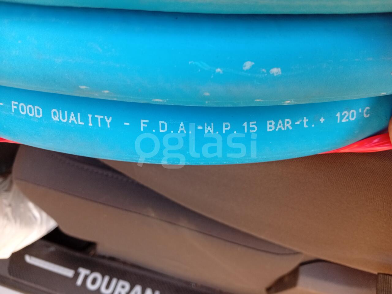 0f5d214e8236.jpg