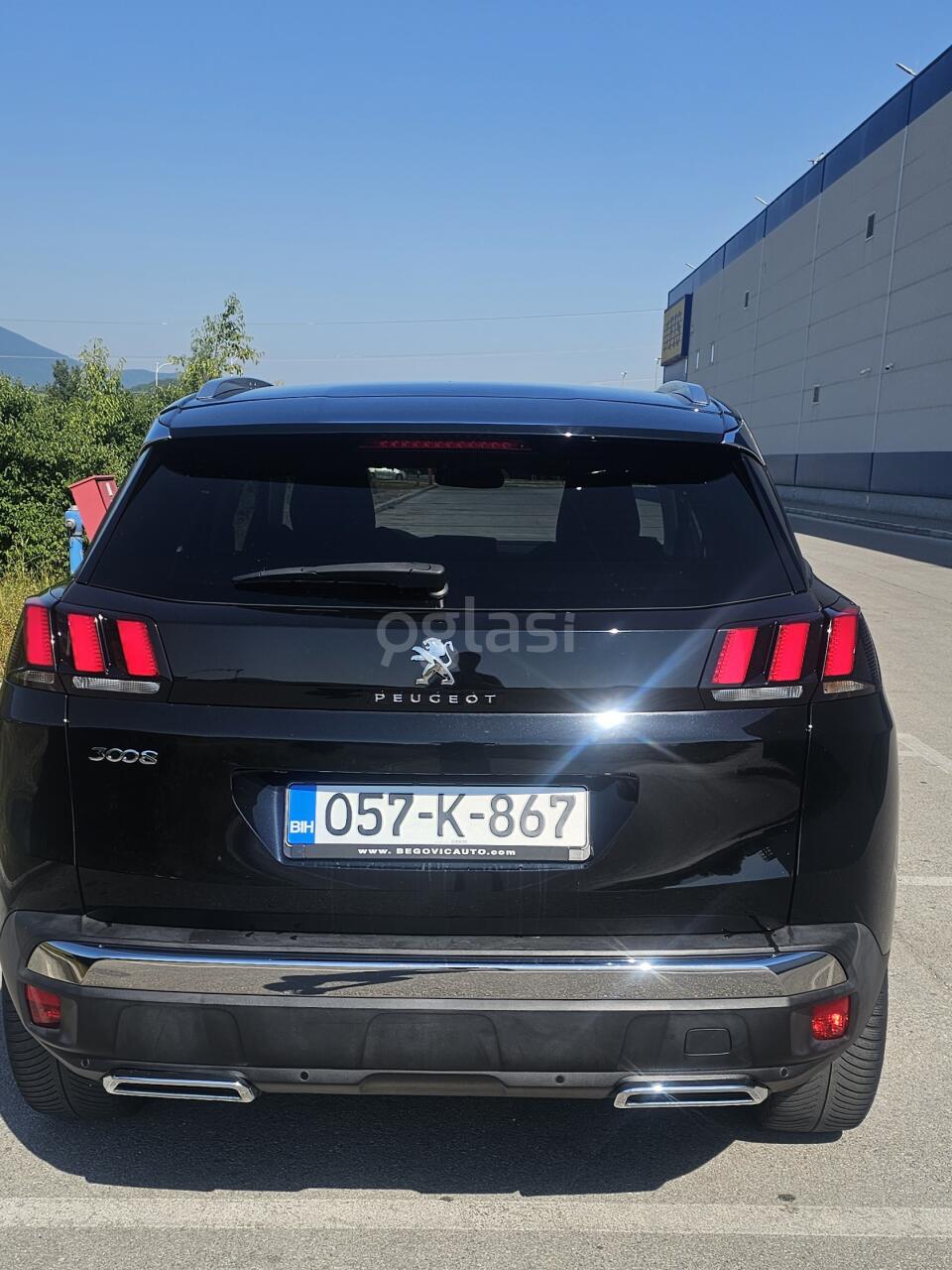 7af18ad57456.jpg