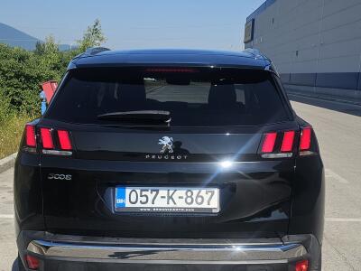 7af18ad57456.jpg