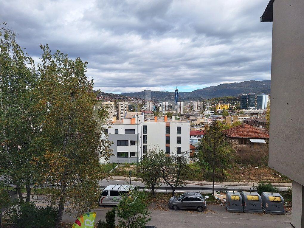 34c772293028.jpg