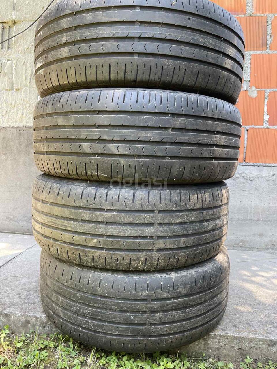 7f27cace3768.jpg