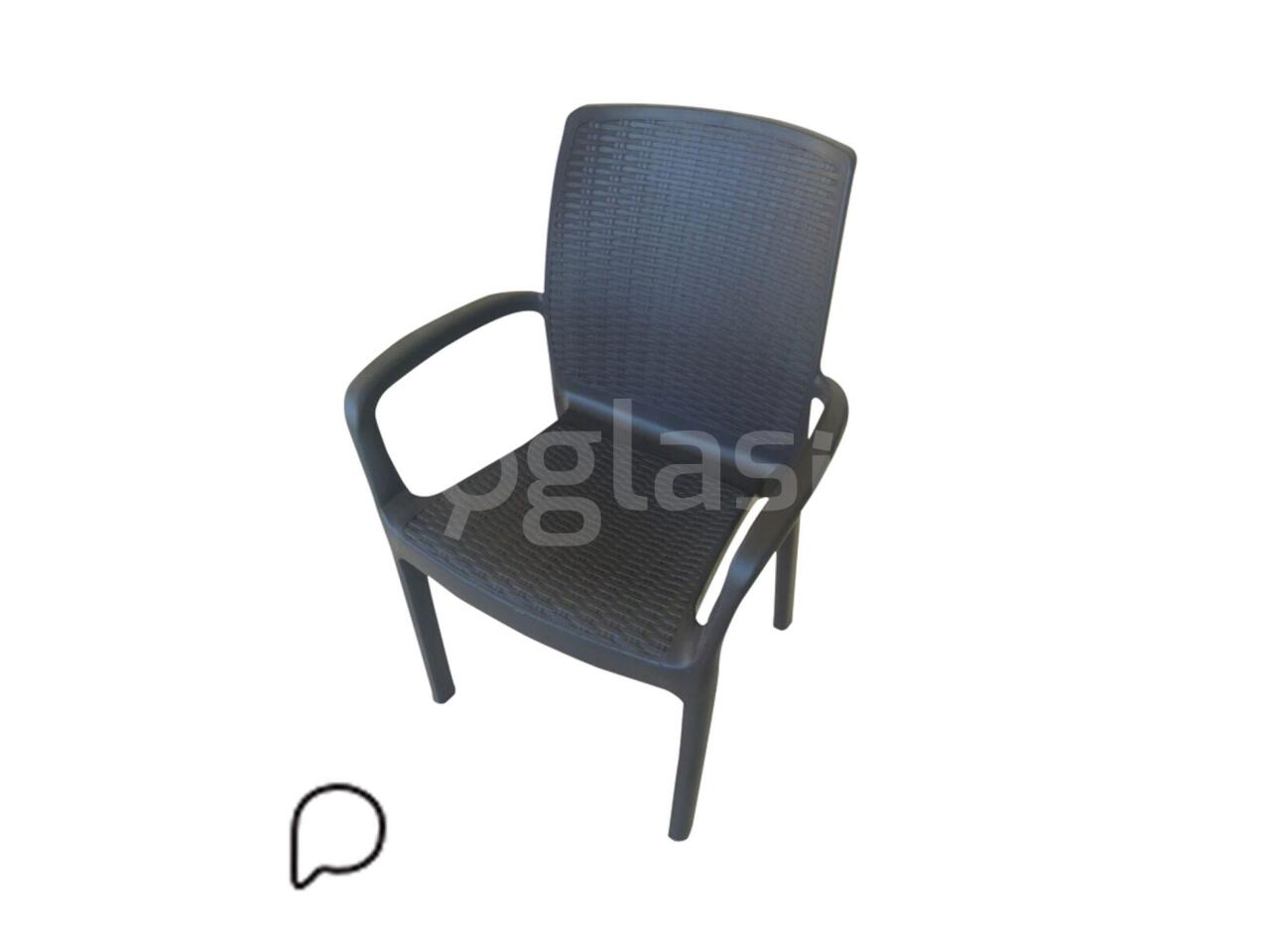 acbd93d7f467.jpg