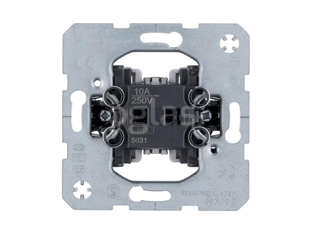 3dba109d4c20.jpg