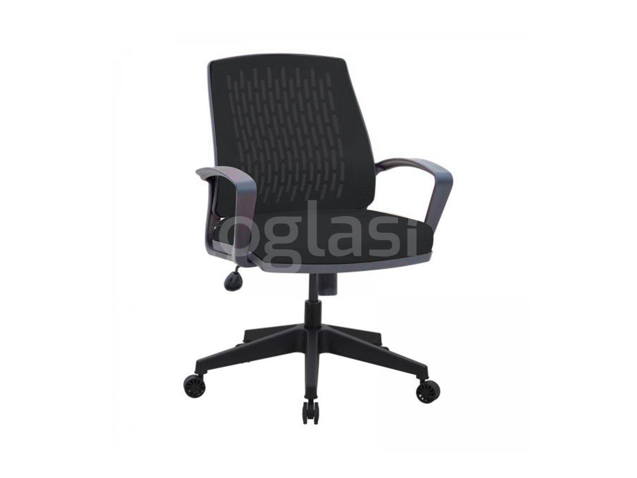 faf6a28c8037.jpg