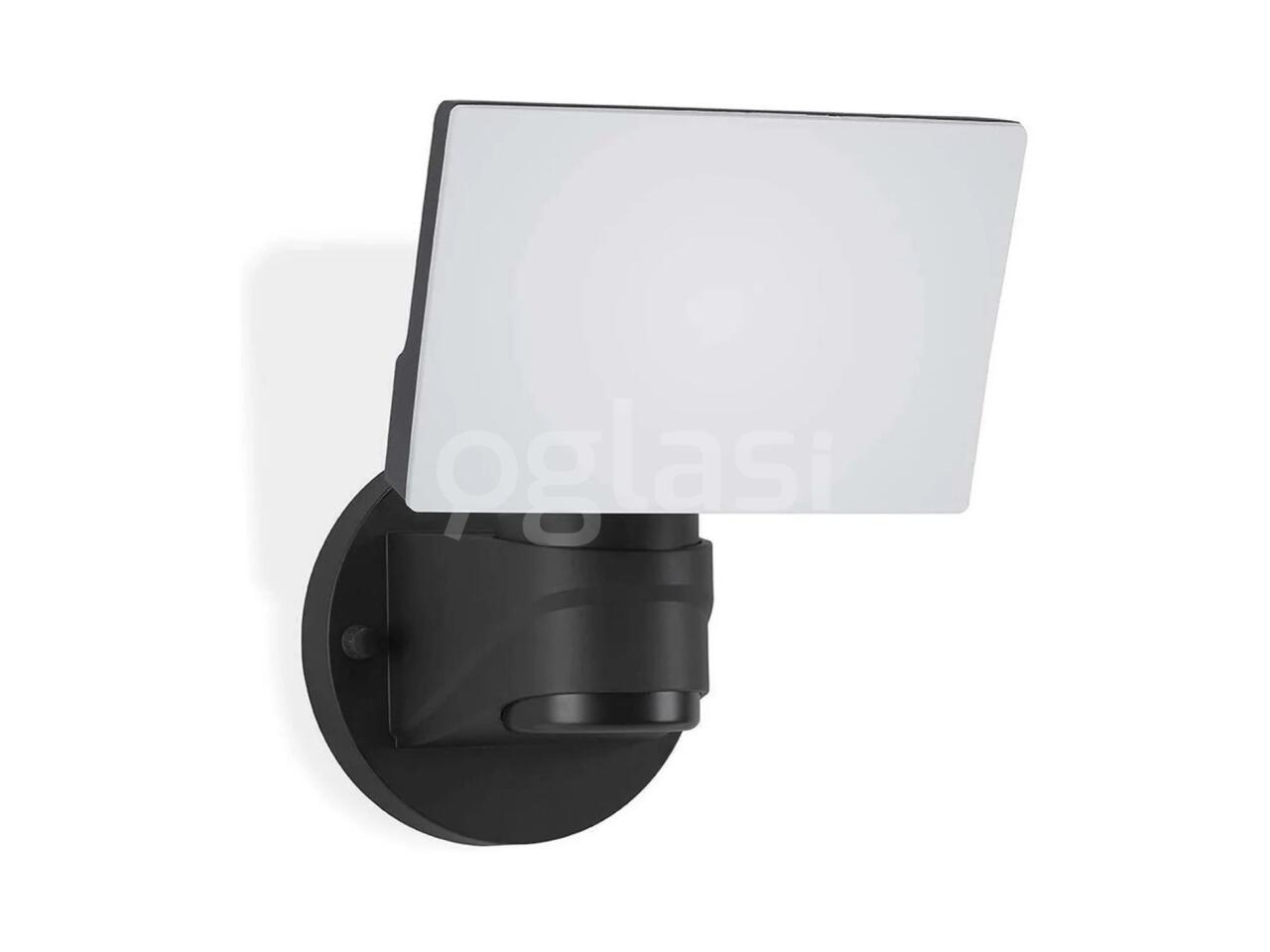 7089b33c828c.jpg