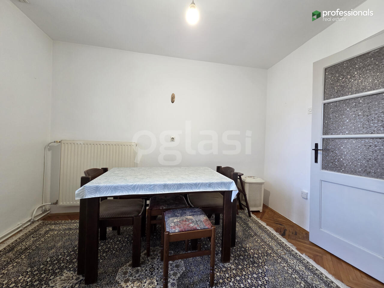 68b41937ab8d.jpg