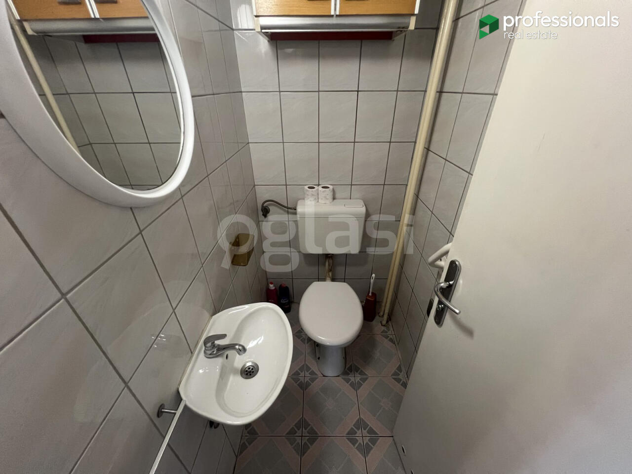 3f9d99aa8e45.jpg
