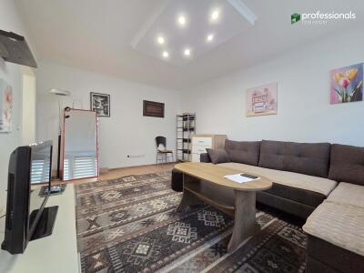 8370fe8eb043.jpg