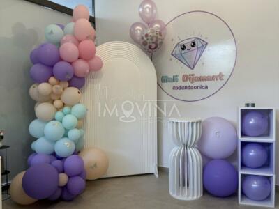 d23f61abbeb7.jpg