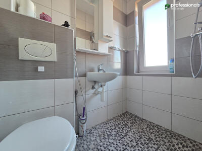 779d3c8429d5.jpg