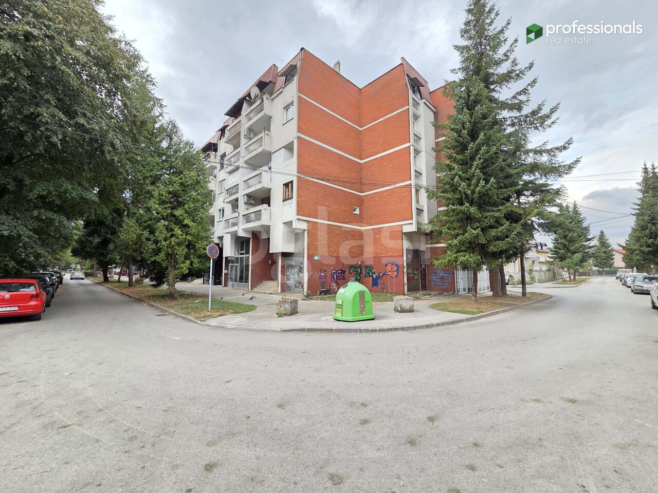 42074d9e5482.jpg