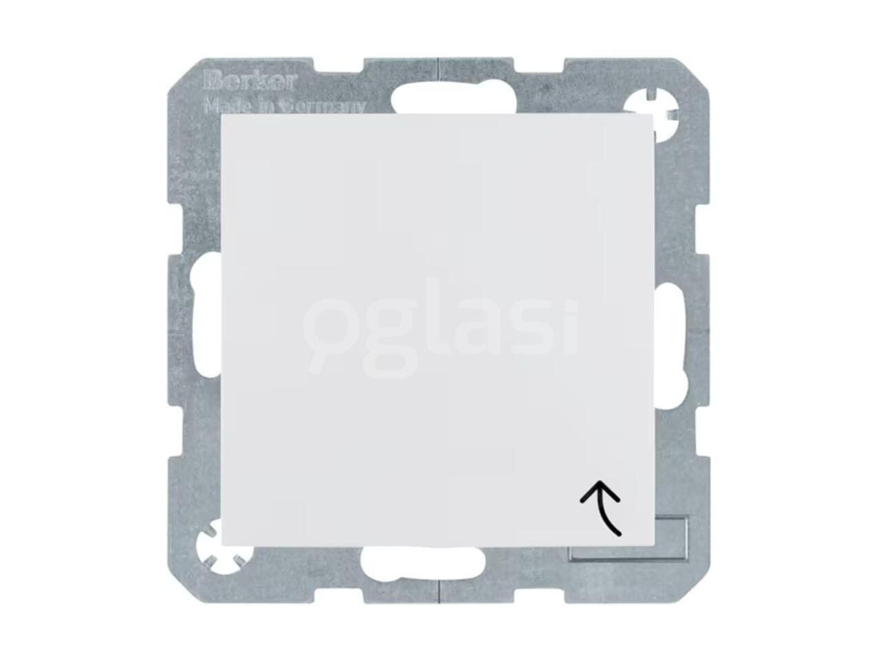 8734daf6fe4a.jpg