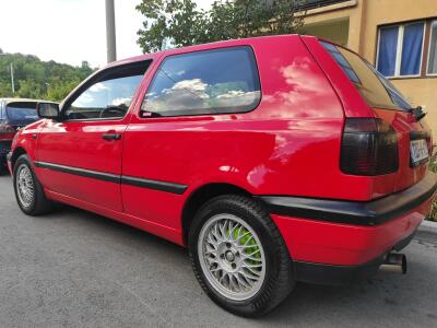 33f8e12245ef.jpg