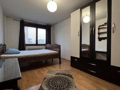 5d5d643cf9a7.jpg