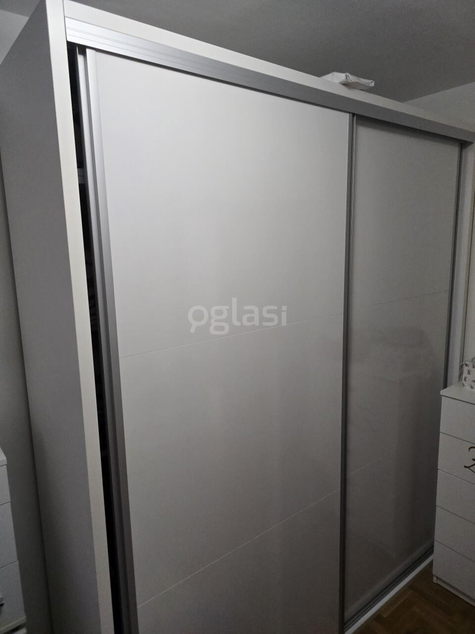 20a824870797.jpg