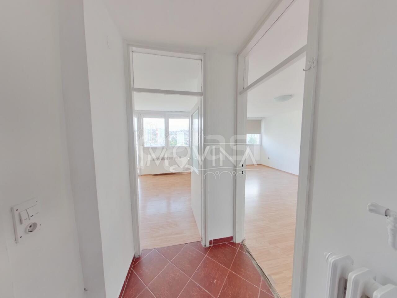 599653cba1e7.jpg