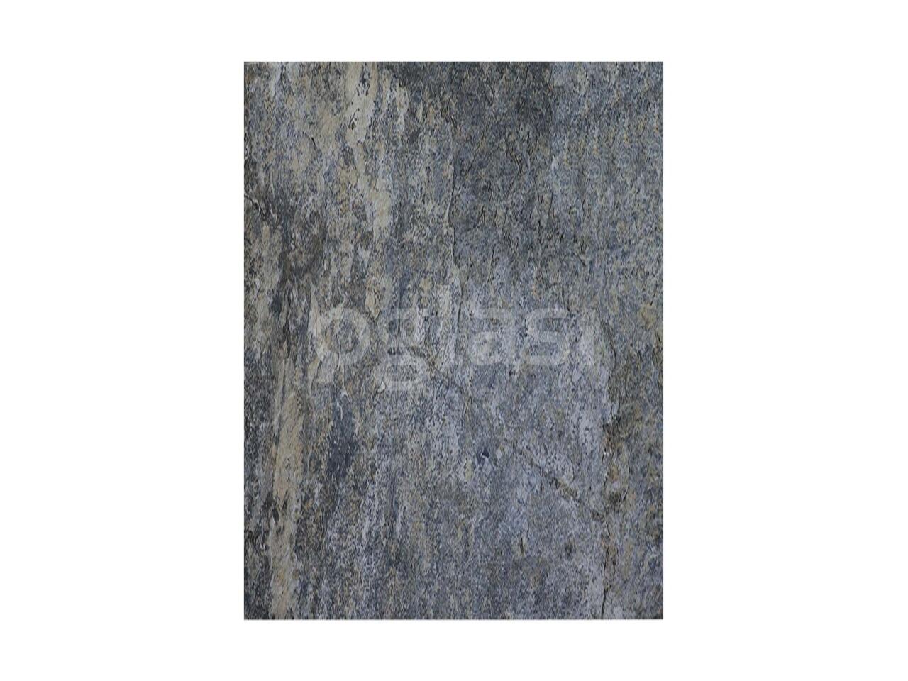 52392c41b490.jpg