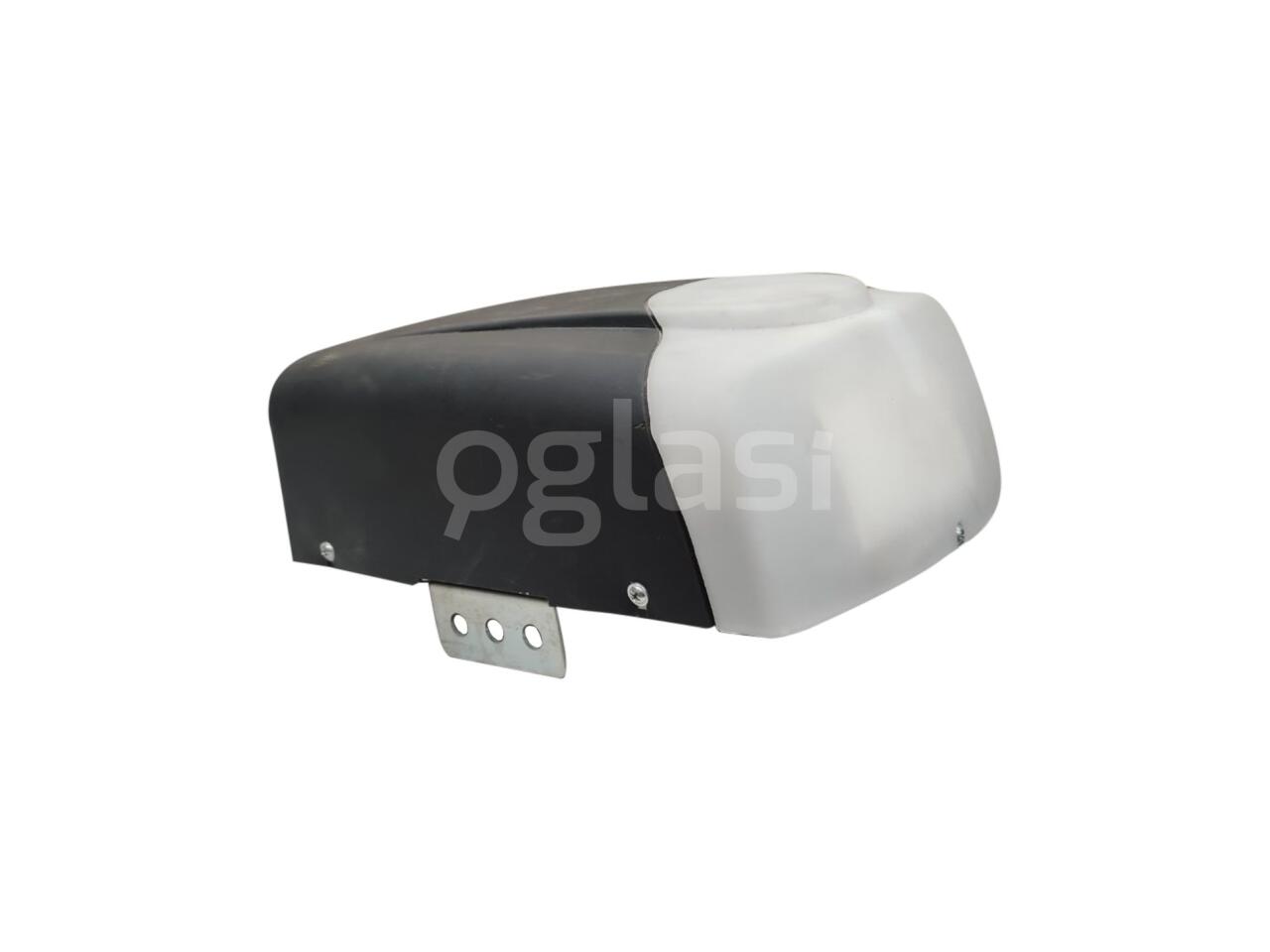ee013de49f1f.jpg
