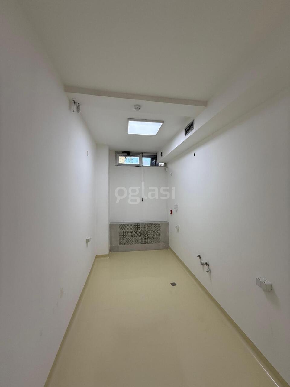ccb6363e2c56.jpeg