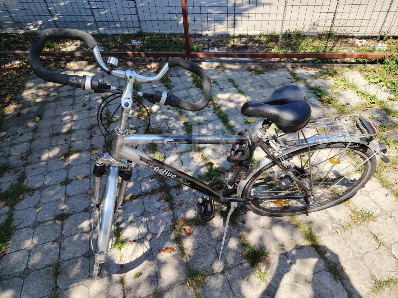 c60608e30956.jpg
