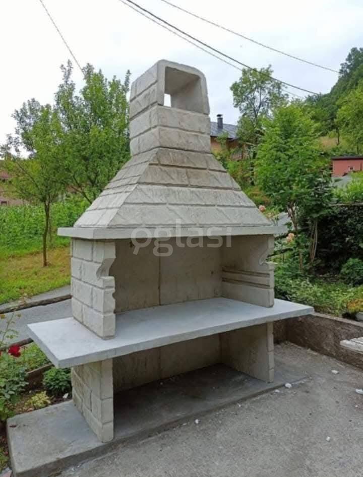 4393f93cacf1.jpg