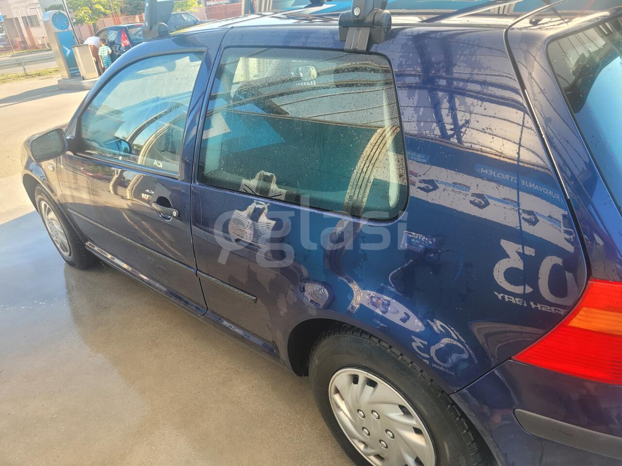 f5cdbd8541cb.jpg