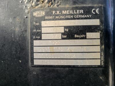 18e1bad01824.jpg