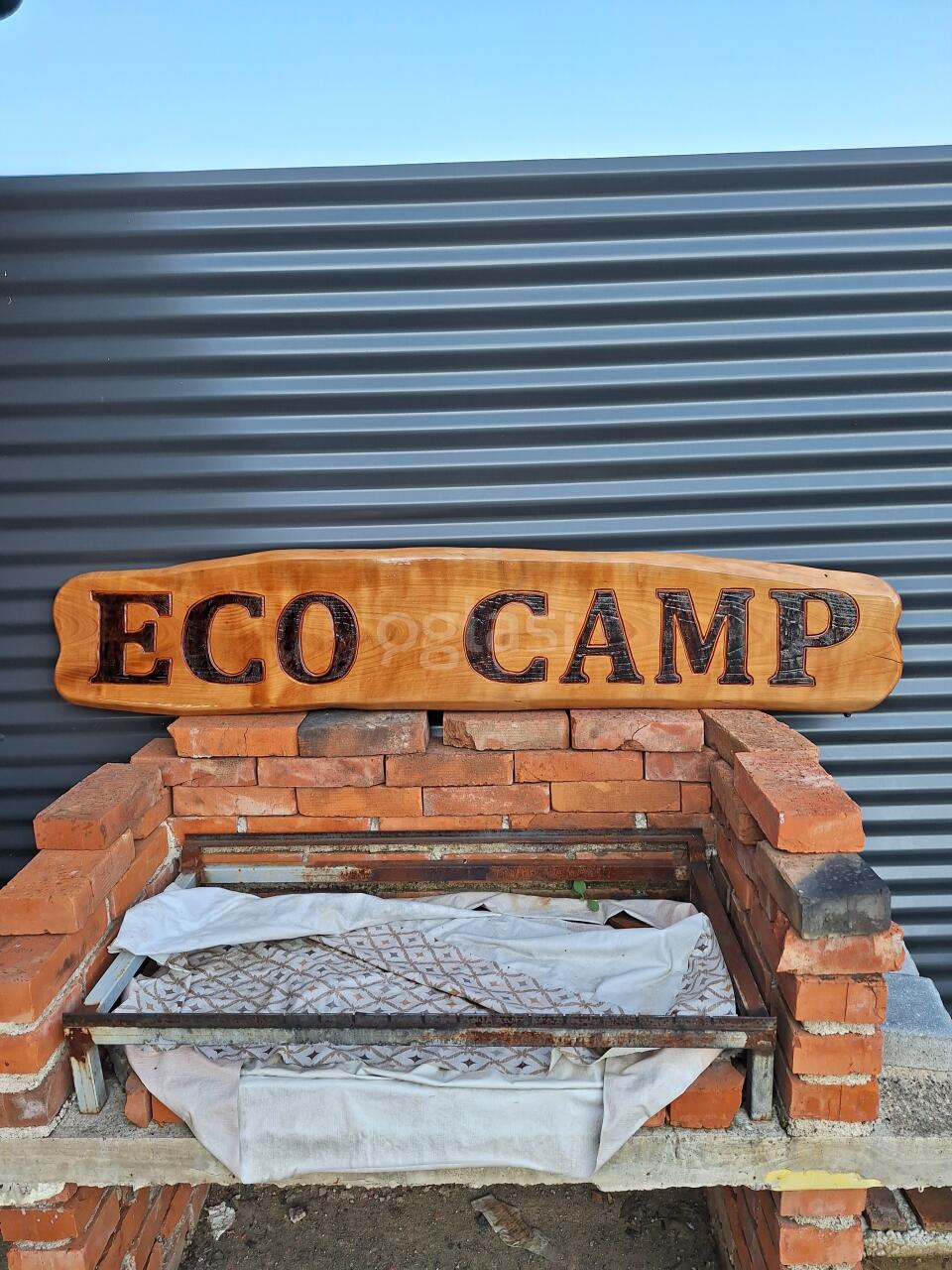 03865bcd6444.jpg