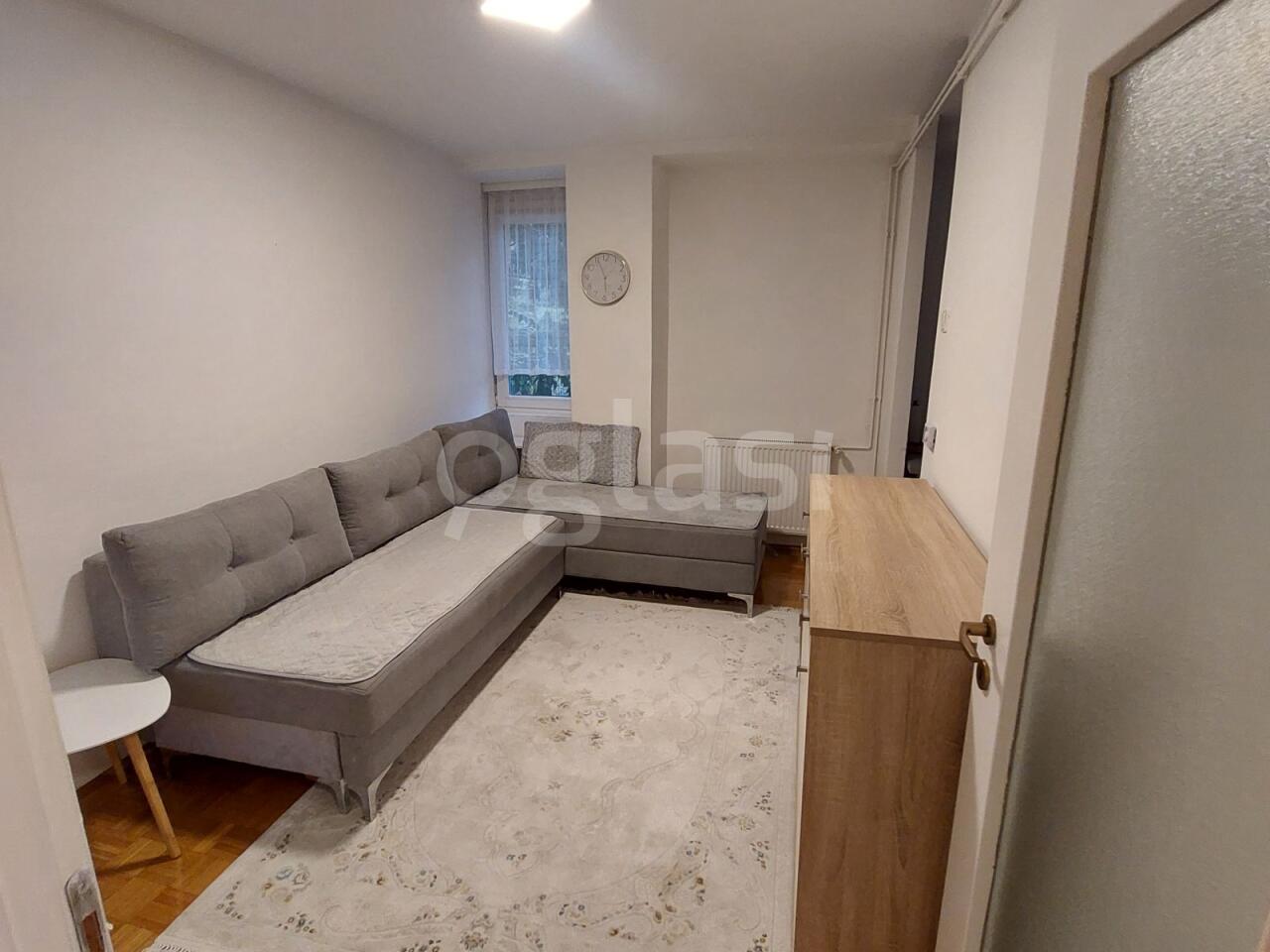 29476c2bd912.jpg