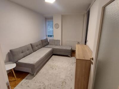 29476c2bd912.jpg