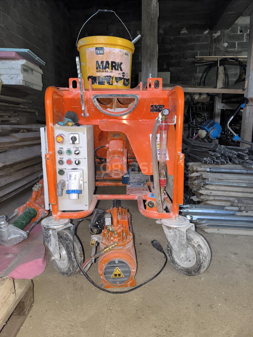 fe4ab2d59465.jpg