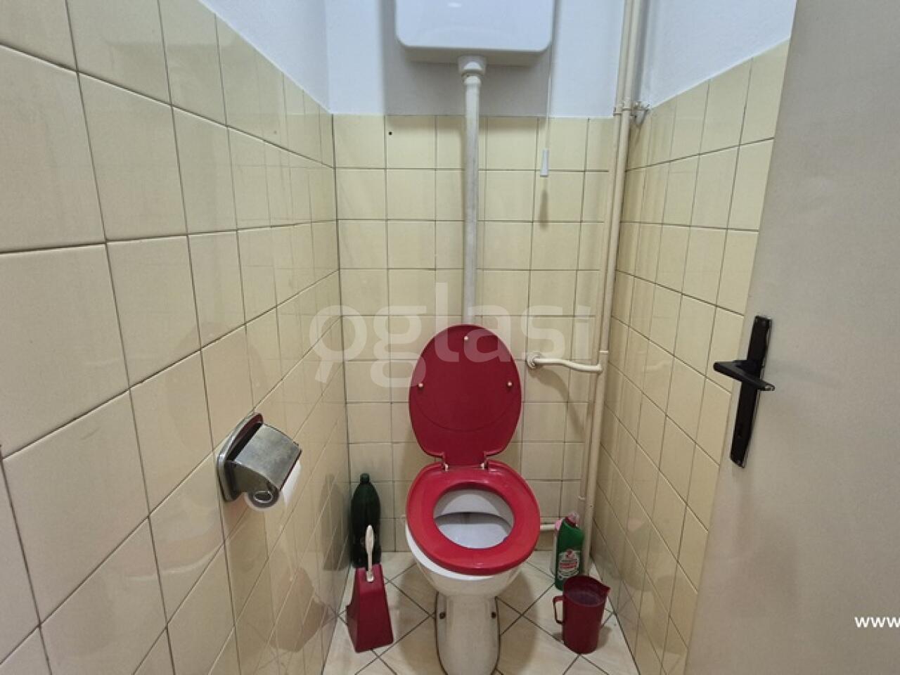 65729c2536d8.jpg