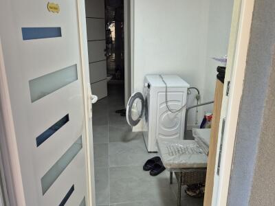 bd48289fc245.jpg