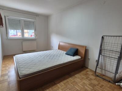 16710e88a155.jpg