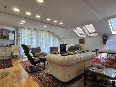 4e7061cf0db4.jpg
